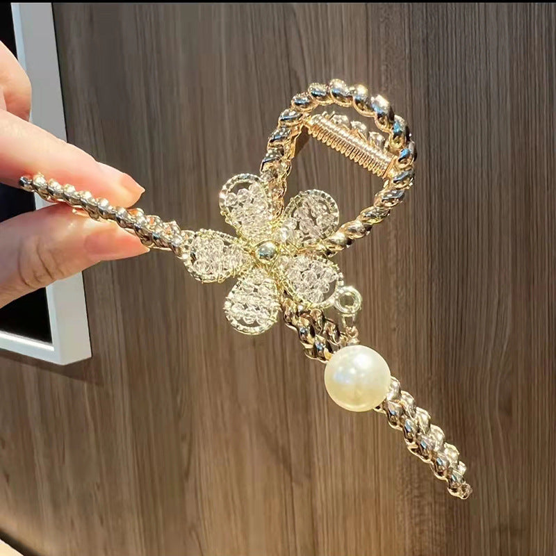 Clover Crystal Grab HAIRPINS SHOP